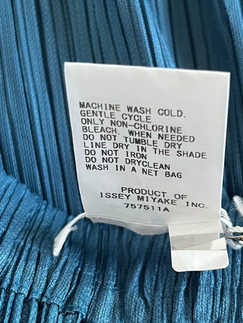 Issey Miyake issey miyake size:3 Cyan pleated pants Size 42" / US 20 - 4 Thumbnail