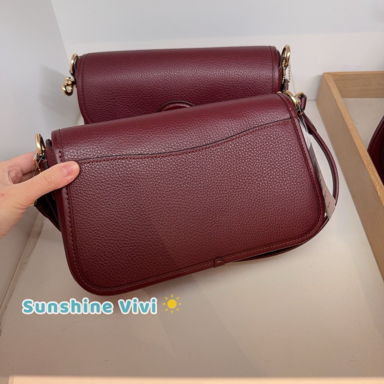 Coach NWT COACH Hadley Shoulder Bag Leather CY683 Gold/Dark Wine Size ONE SIZE - 3 Thumbnail