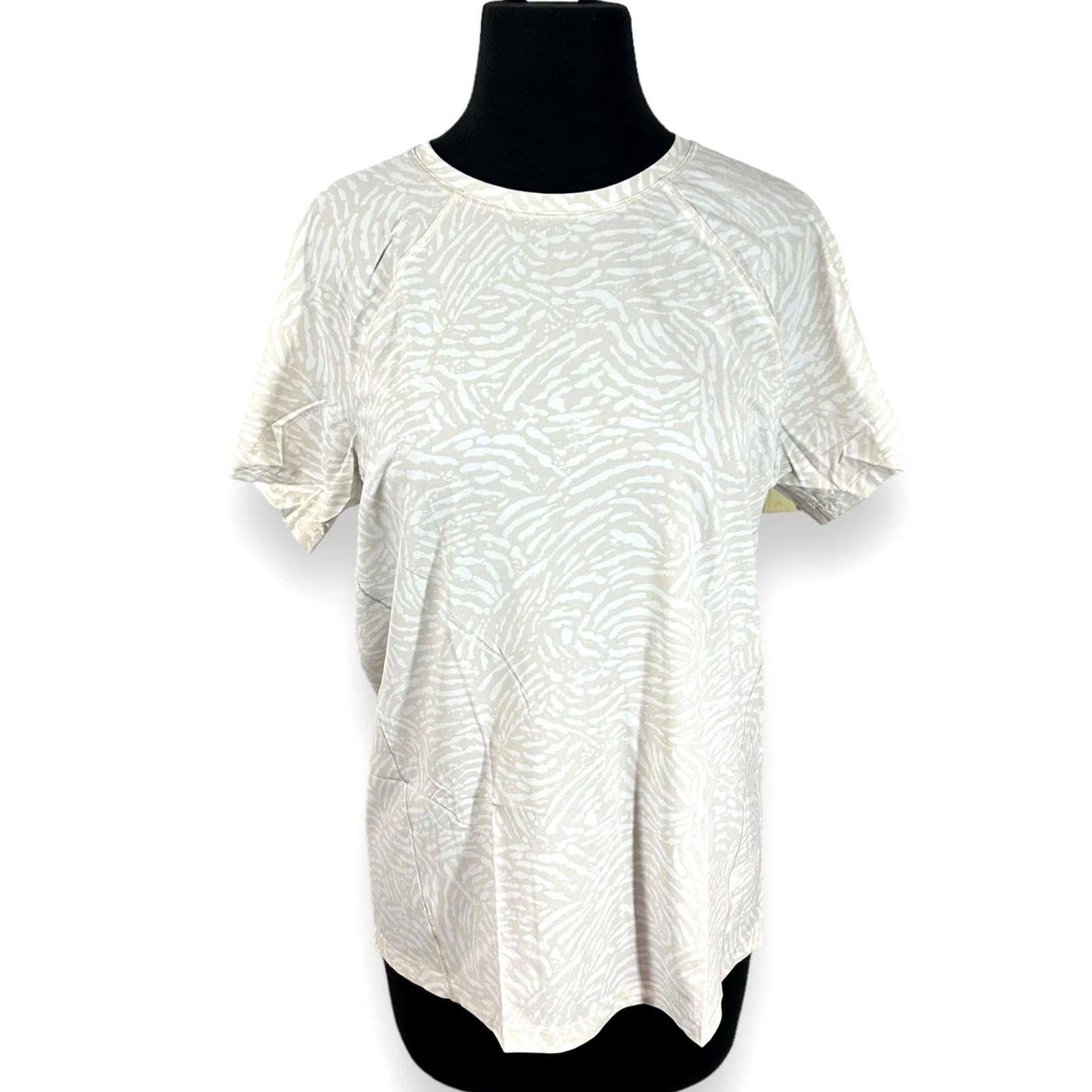 Athleta Athleta Short Sleeve T-Shirt Womens M Tall Beige Abstract Print Breathable Quick Dry Raglan Logo Athletic Shirt Men? Size M / US 6-8 / IT 42-44 - 2 Thumbnail