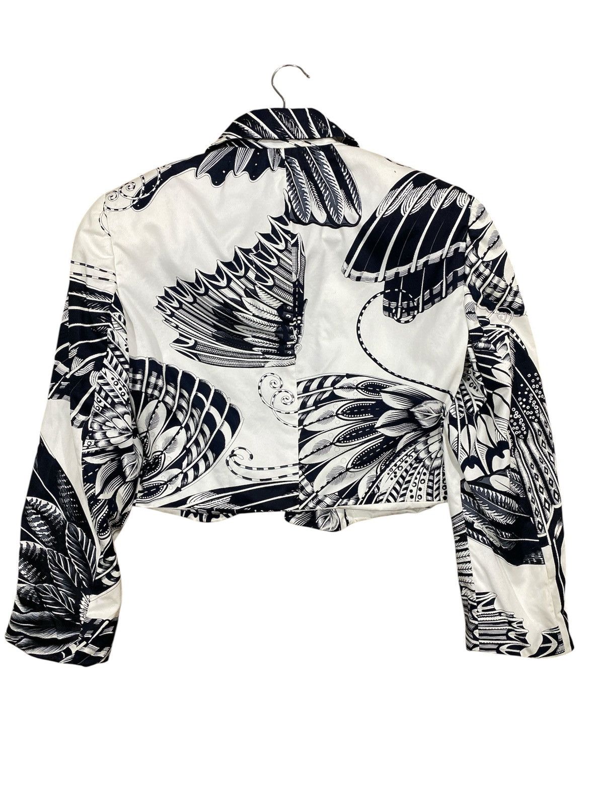 Salvatore Ferragamo Salvatore Ferragamo Monocrome Printed Rayon Cropped Jacket Size M / US 6-8 / IT 42-44 - 2 Thumbnail