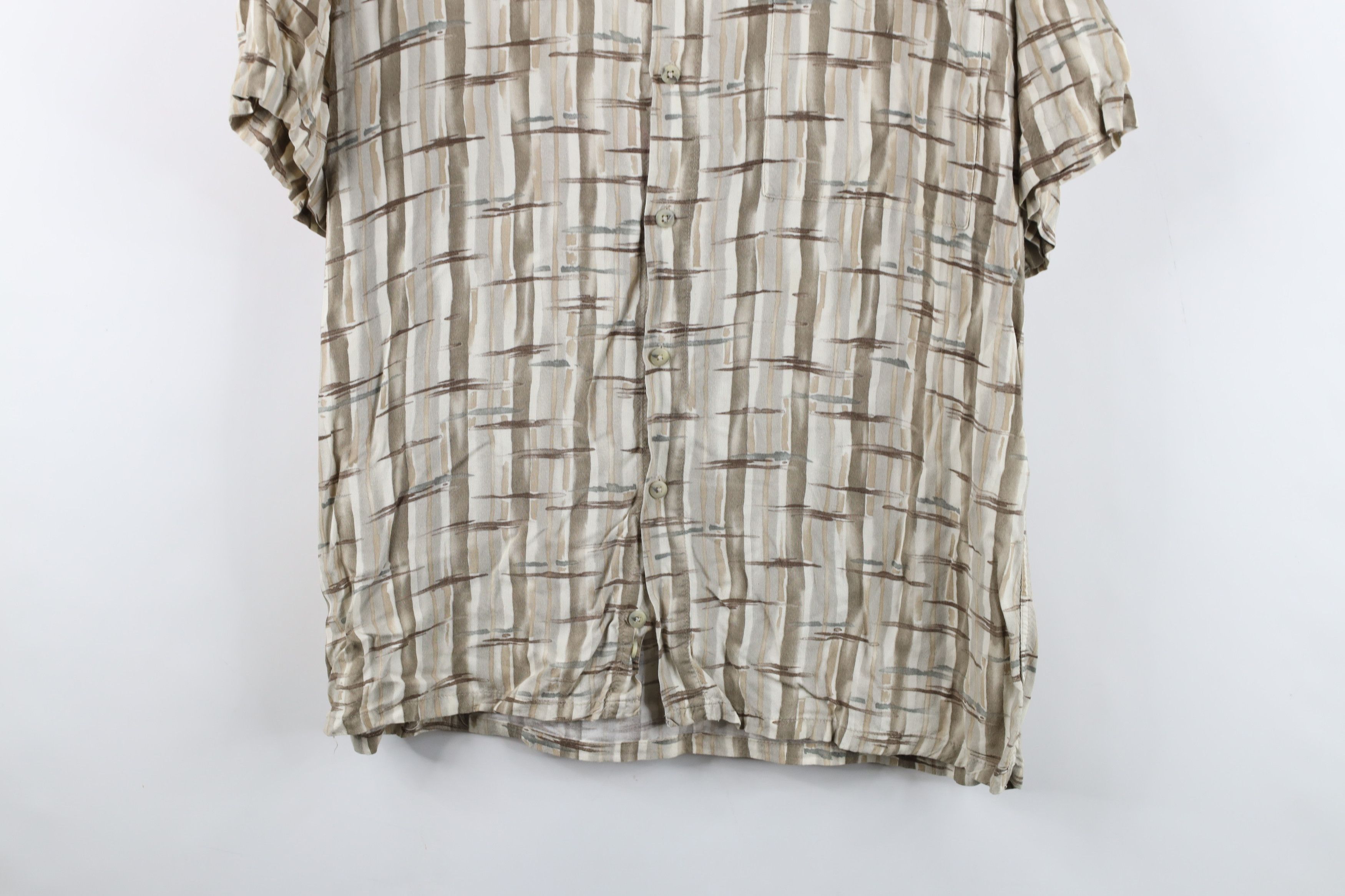 Vintage Vintage 90s Streetwear Striped Rayon Collared Button Shirt Size US M / EU 48-50 / 2 - 3 Thumbnail