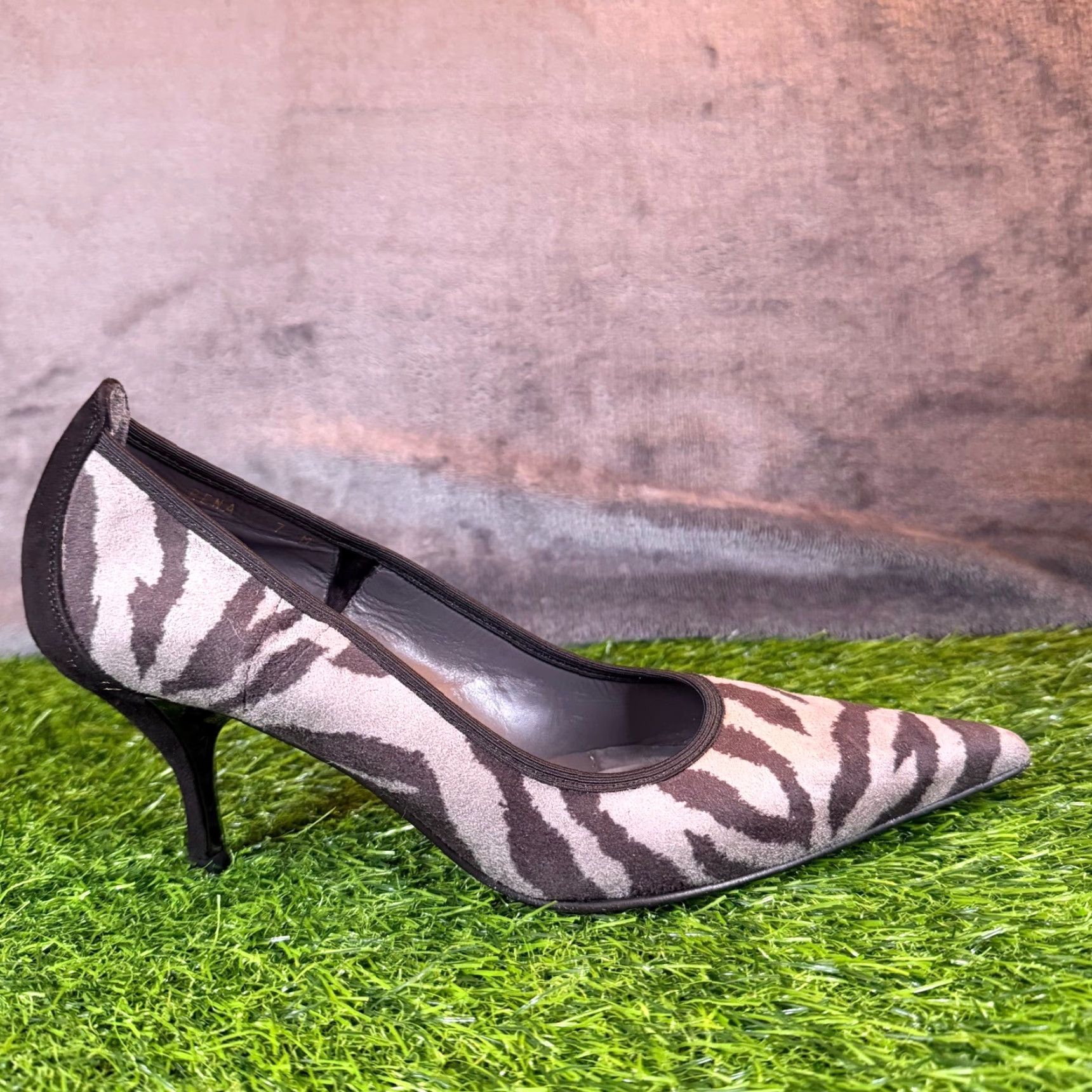 Donald Pliner Donald J Pliner Rena Zebra Pumps Womens 7M Pump Pointed Toe Kitten Heel Suede Grey Black Zebra Print Italy Contemporary Women’s Shoes Size US 7 / IT 37 - 2 Thumbnail