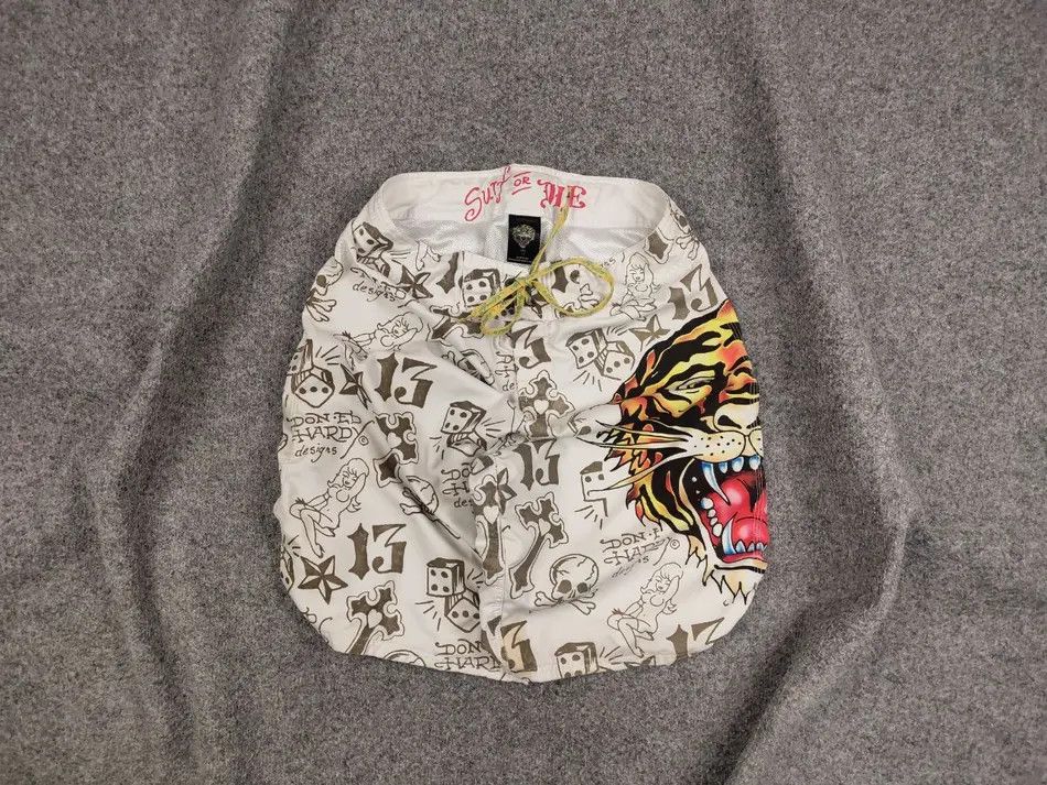 Ed Hardy Vintage Ed Hardy Los Angeles Tattoo Casual Shorts Y2K Style Size US 34 / EU 50 - 1 Thumbnail