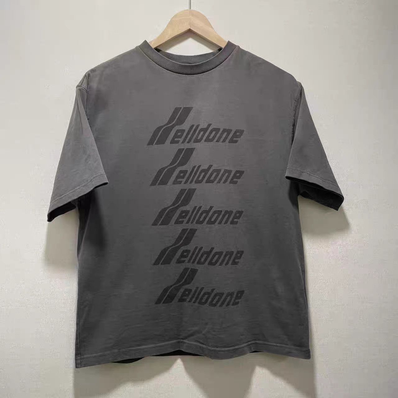 WE11DONE WE11DONE Logo Print Short Sleeve T-shirt K15 Size US S / EU 44-46 / 1 - 1 Thumbnail