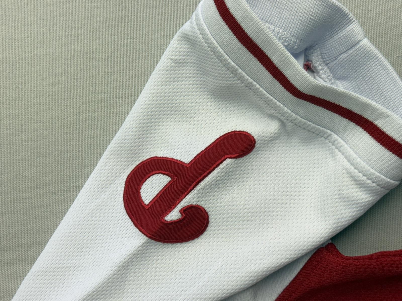 Taylor Stitch Philadelphia Phillies Jersey - Youth Kids Embroidered Red -M Size US M / EU 48-50 / 2 - 7 Thumbnail