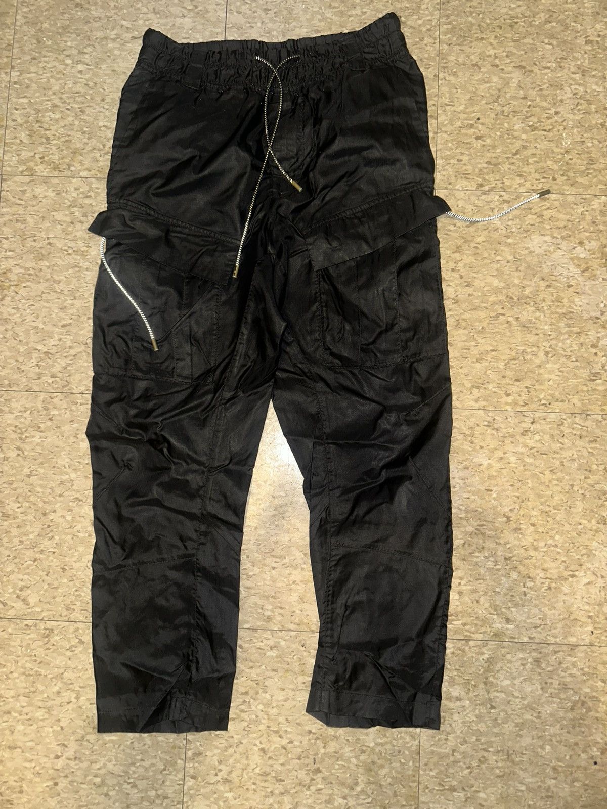 Marcelo Burlon Marcelo Burlon Cropped Nylon Trouser Size US 30 / EU 46 - 8 Thumbnail