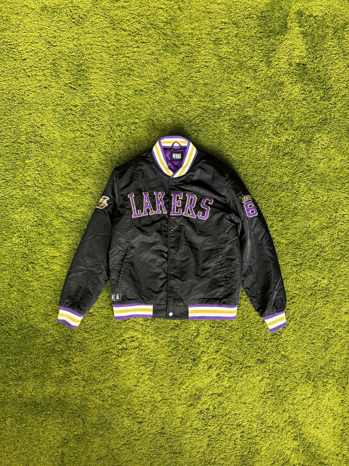 NBA NBA Lakers official varsity bomber jacket Size US M / EU 48-50 / 2 - 3 Thumbnail