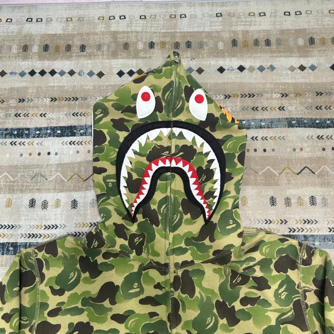 Bape BAPE CAMO SHARK FULL ZIP HOODIE Size US L / EU 52-54 / 3 - 2 Thumbnail