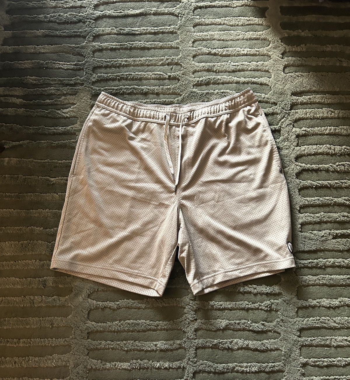 Vuori Vuori Basketball Shorts Size US 34 / EU 50 - 1 Thumbnail