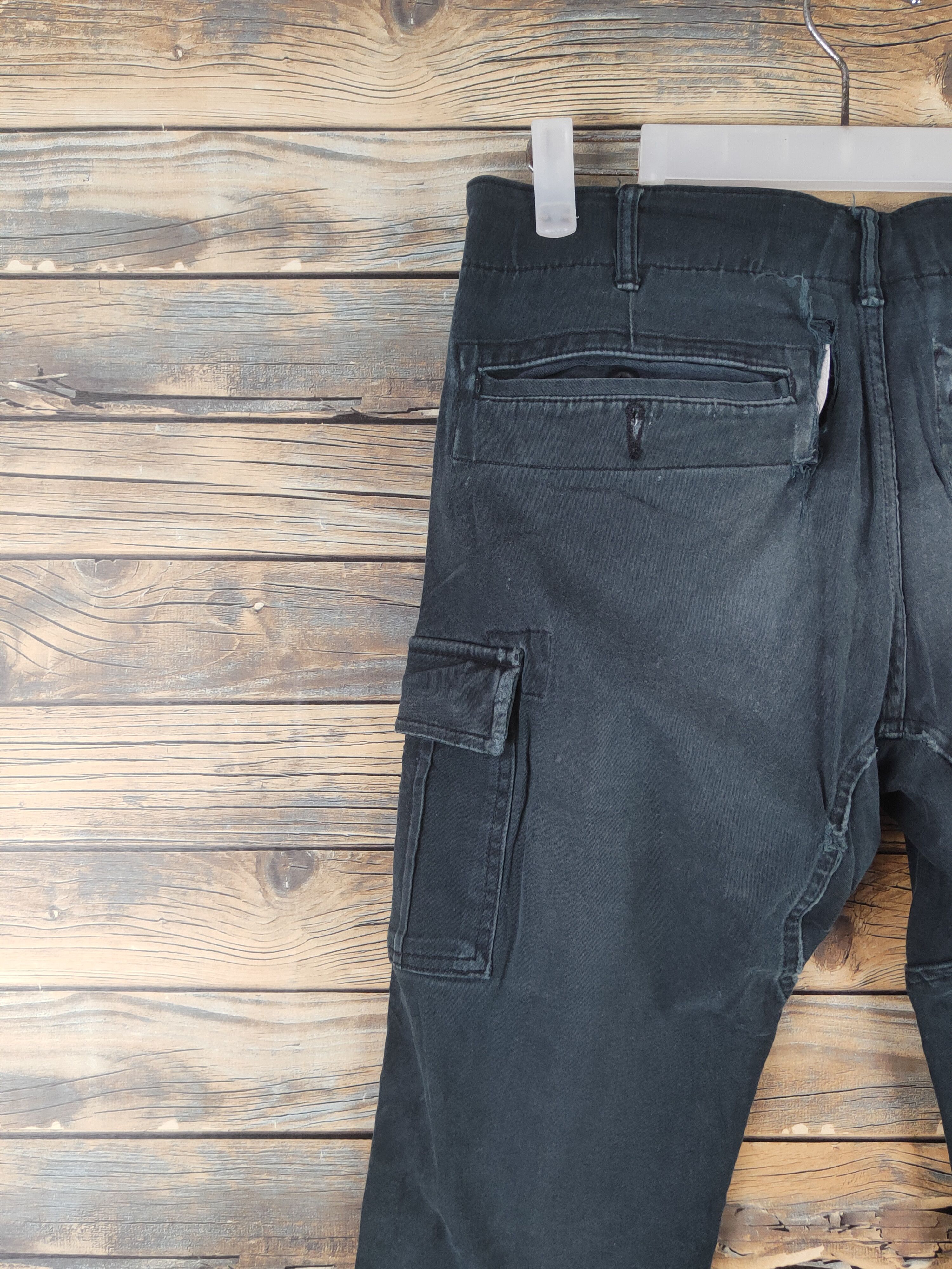 Japanese Brand DL Gladiator Black Faded Multipocket Cargo Pants #46-261T Size US 30 / EU 46 - 9 Thumbnail