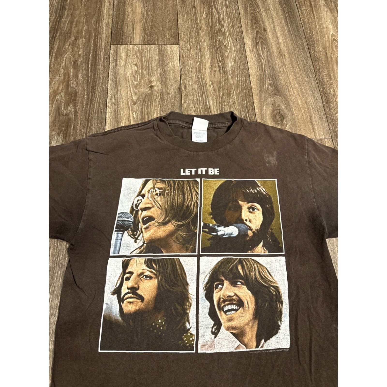Vintage VINTAGE The Beatles T-Shirt Men M Medium Brown 2004 Let it Be Band Rock Music Lennon 90s Y2K Boys Mens Womens? Size US M / EU 48-50 / 2 - 3 Thumbnail
