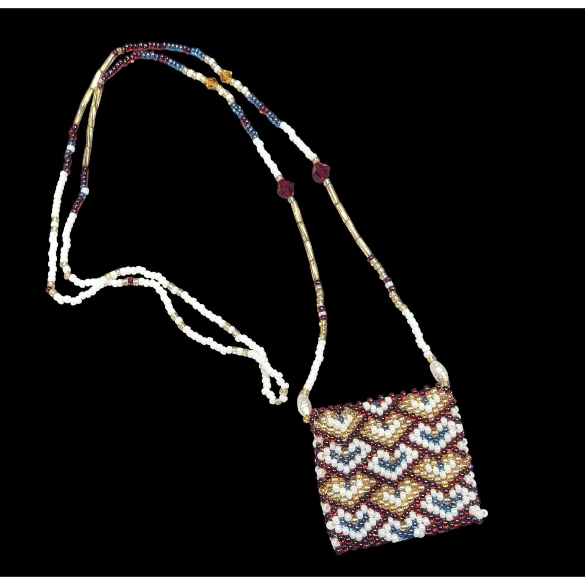 Other Hand Beaded Glass Amulet Bag Necklace With Heart Pattern Size ONE SIZE - 1 Thumbnail