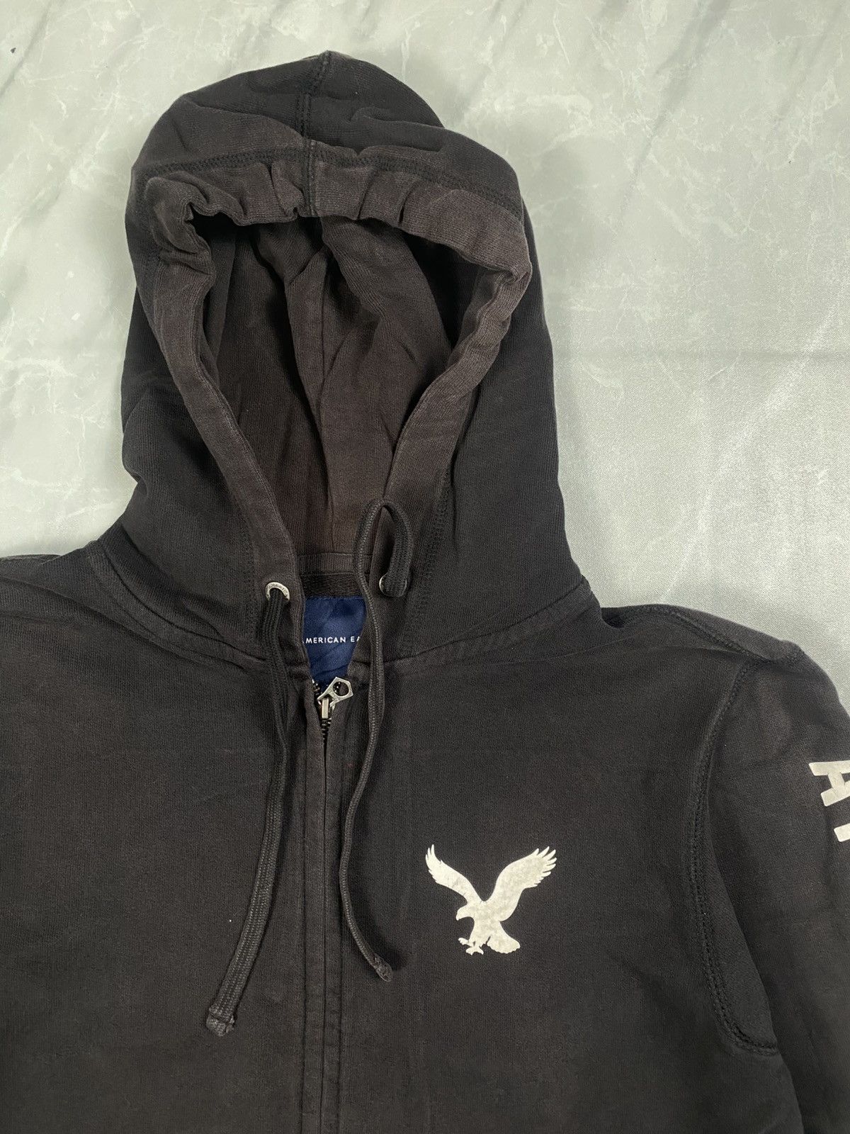 American Eagle Outfitters Vintage 00s American Eagle Sunfaded Zip Up Hoodie Size US M / EU 48-50 / 2 - 2 Thumbnail