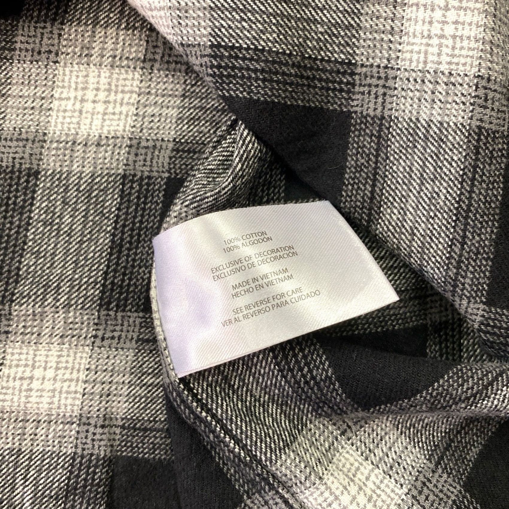 Eddie Bauer VINTAGE? No — Eddie Bauer Men’s Flannel Long Sleeve Shirt Black White Plaid Size Small Size US S / EU 44-46 / 1 - 5 Thumbnail