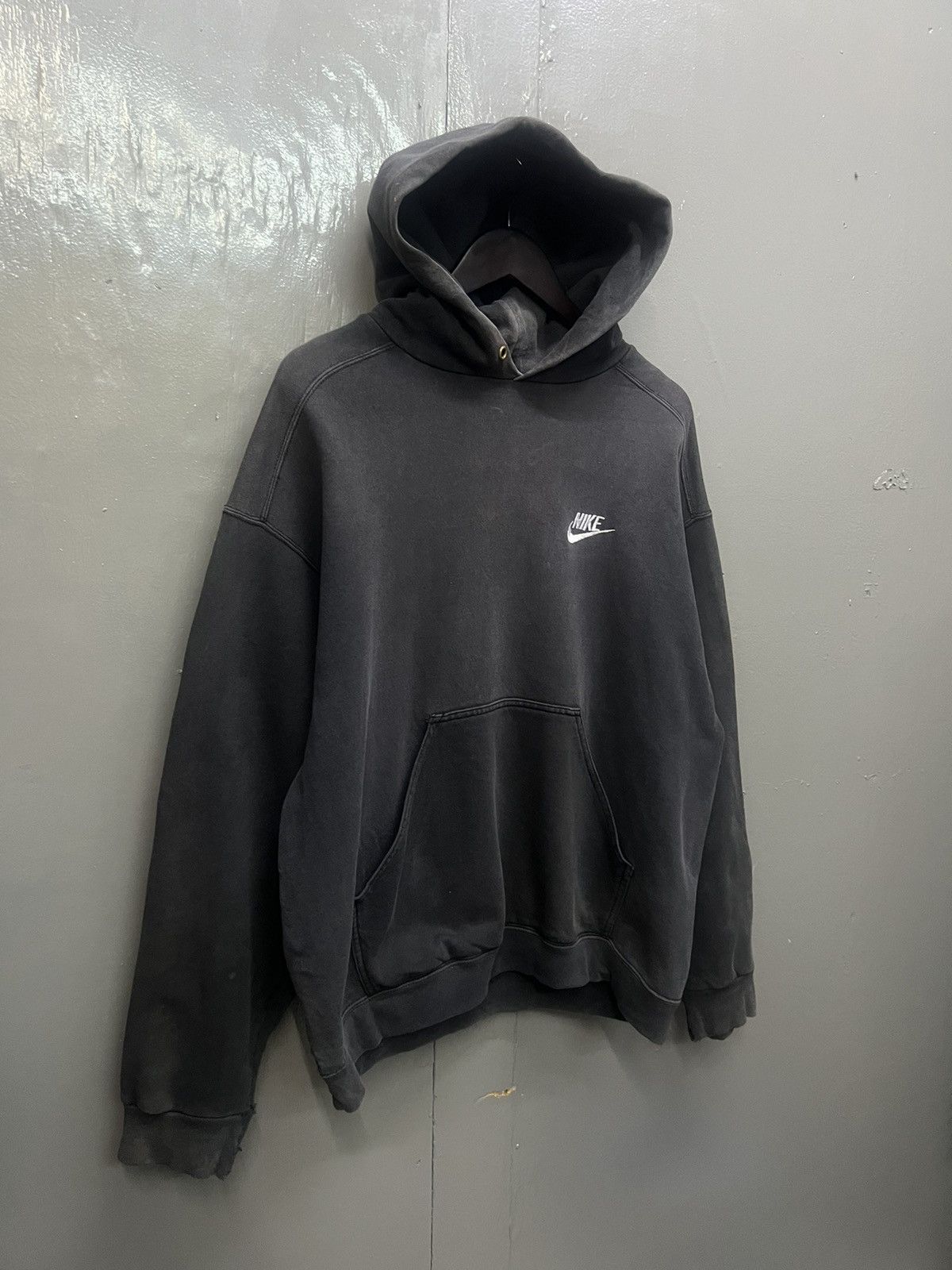 Nike Vintage Nike Hoodies Distress Size US M / EU 48-50 / 2 - 2 Thumbnail