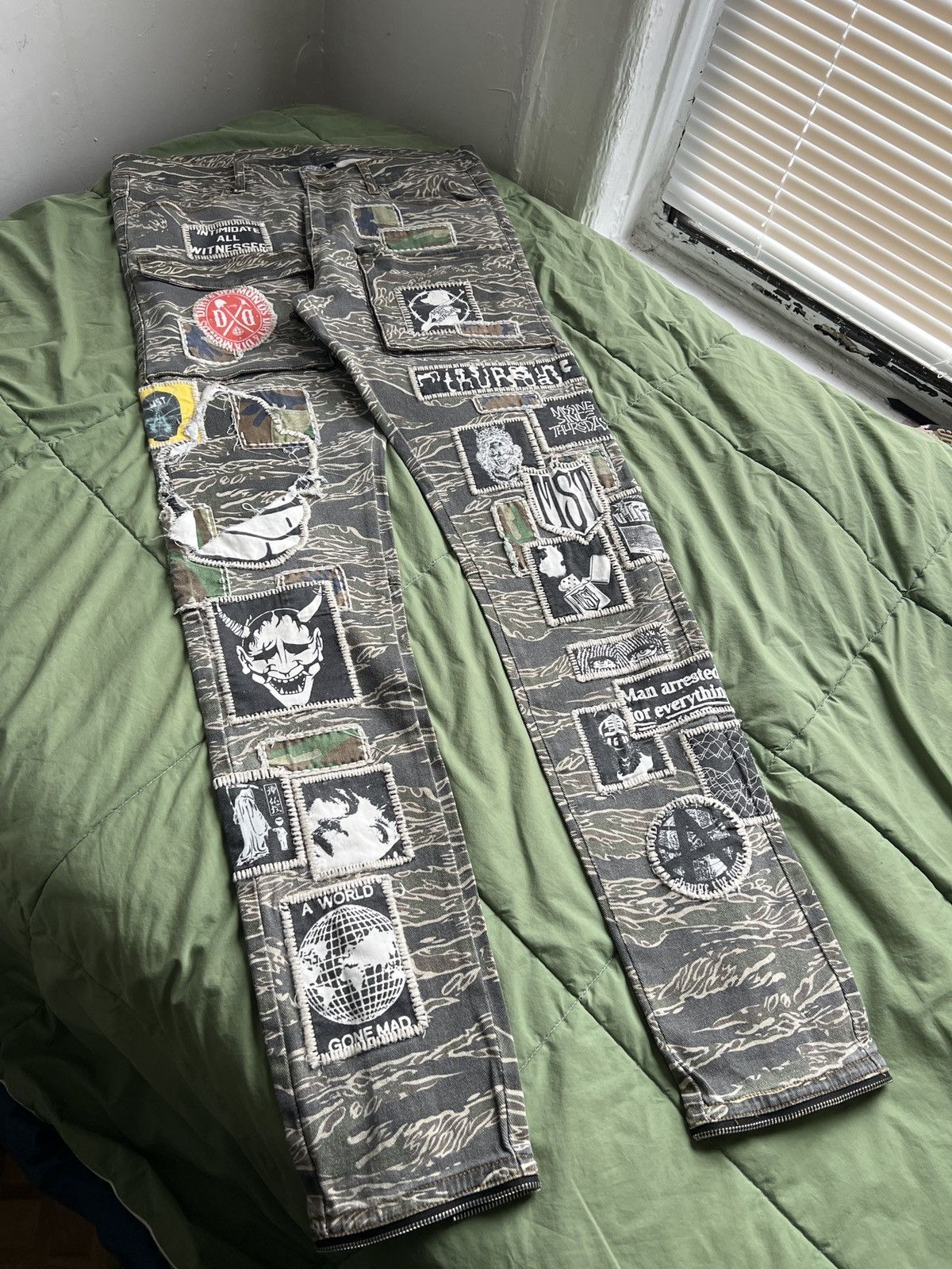 Missing Since Thursday Missing Since Thursday Tiger Camo Cargo Pants Size US 34 / EU 50 - 1 Thumbnail