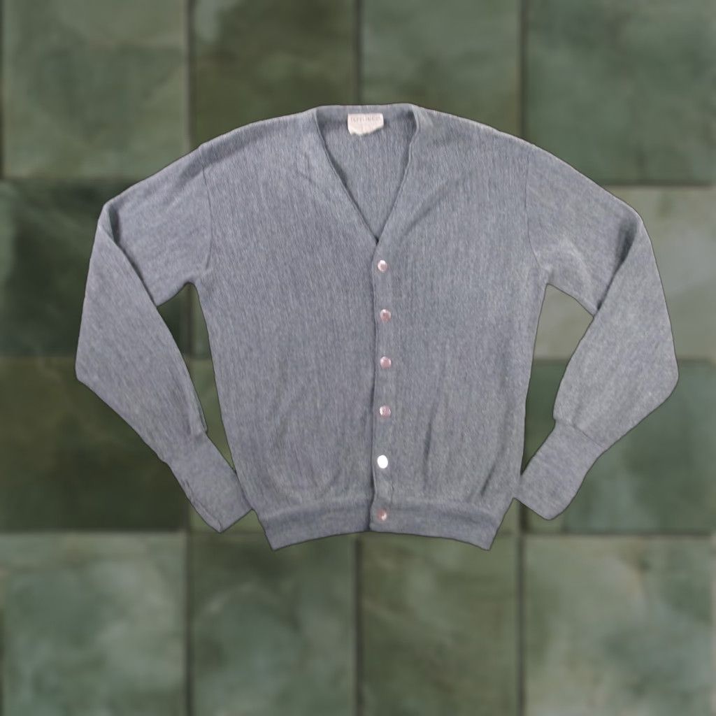 Vintage VINTAGE Lord Jeff Men's Cardigan XL Grey V-Neck Button-Up 1970s US Made Minimalist Classic Size US XL / EU 56 / 4 - 1 Thumbnail