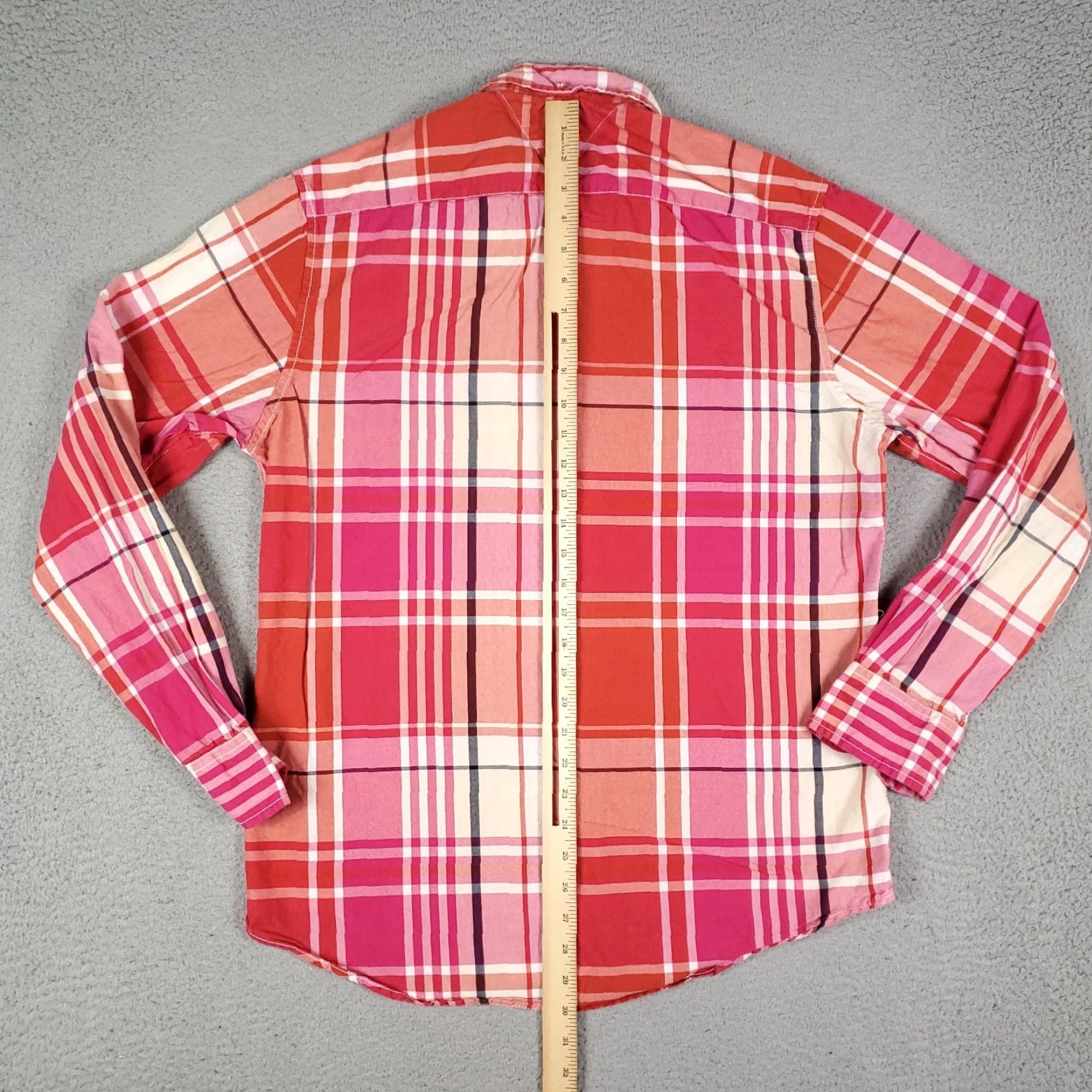 Tommy Hilfiger Tommy Hilfiger Custom Fit Red Casual Mens Button-Up Shirt Size Large Stained Size US L / EU 52-54 / 3 - 5 Thumbnail