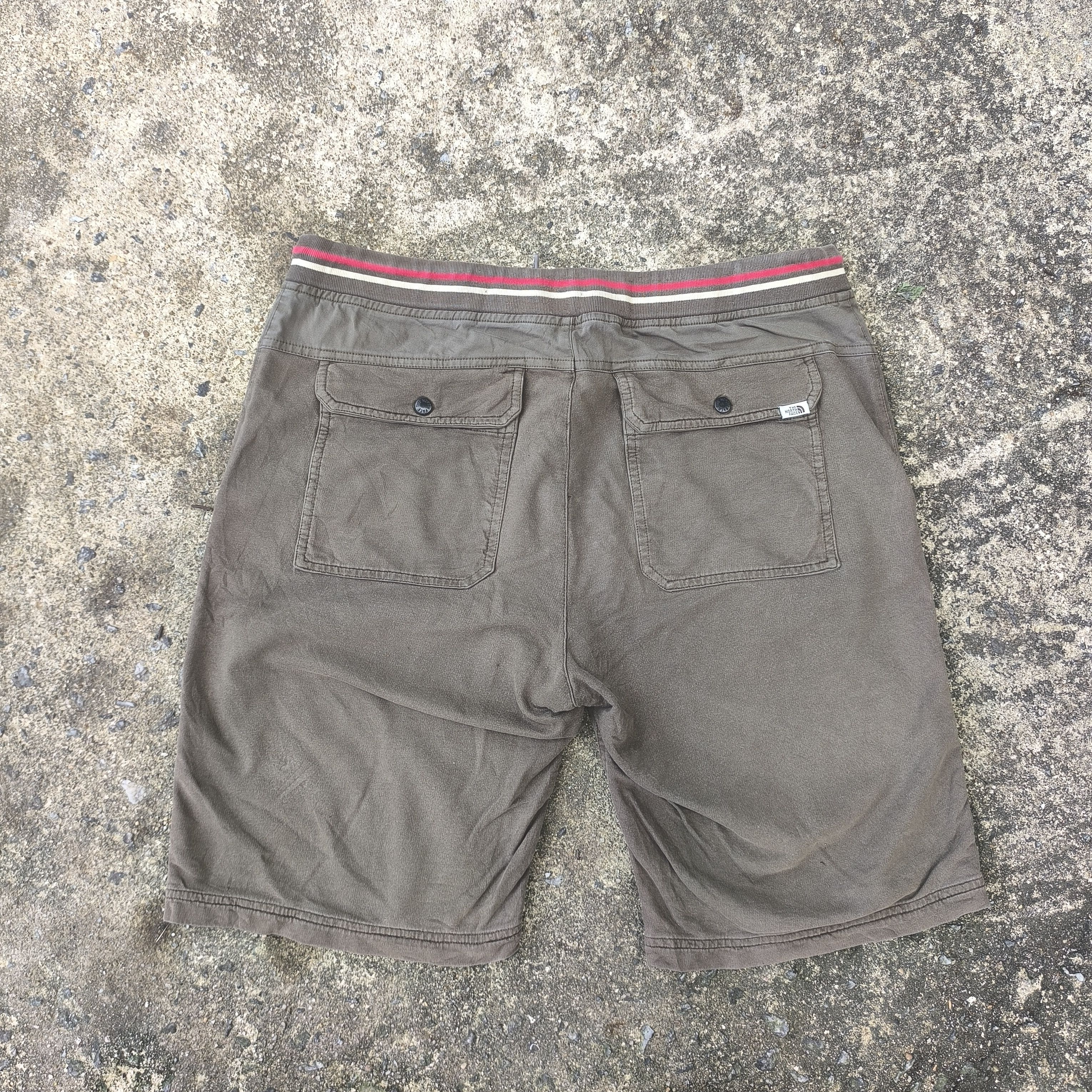 The North Face THE NORTH FACE SHORTS COTTON Size US 36 / EU 52 - 6 Thumbnail