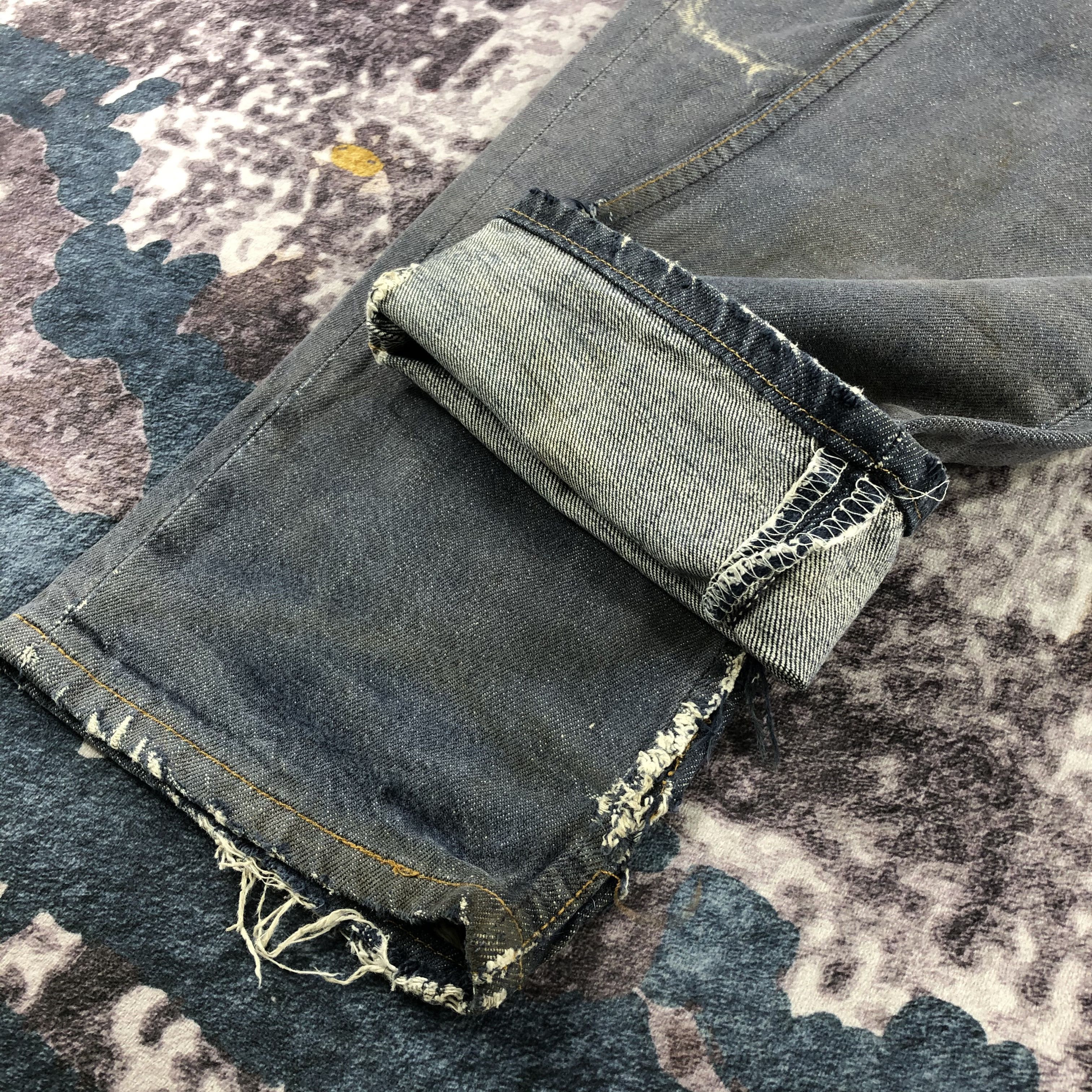 Levi's 90s Vintage Ripped Levis 501 Jeans-JM2674 Size US 28 / EU 44 - 8 Thumbnail