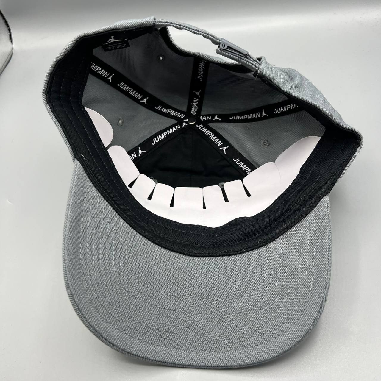 Jordan Brand Air Jordan Hat Men Embroidered Logo Strap Back Cap New Size ONE SIZE - 5 Thumbnail