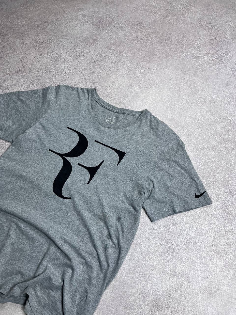 Nike × Vintage Vintage Nike RF Roger Federer Big Logo T-shirt S Size US S / EU 44-46 / 1 - 3 Thumbnail