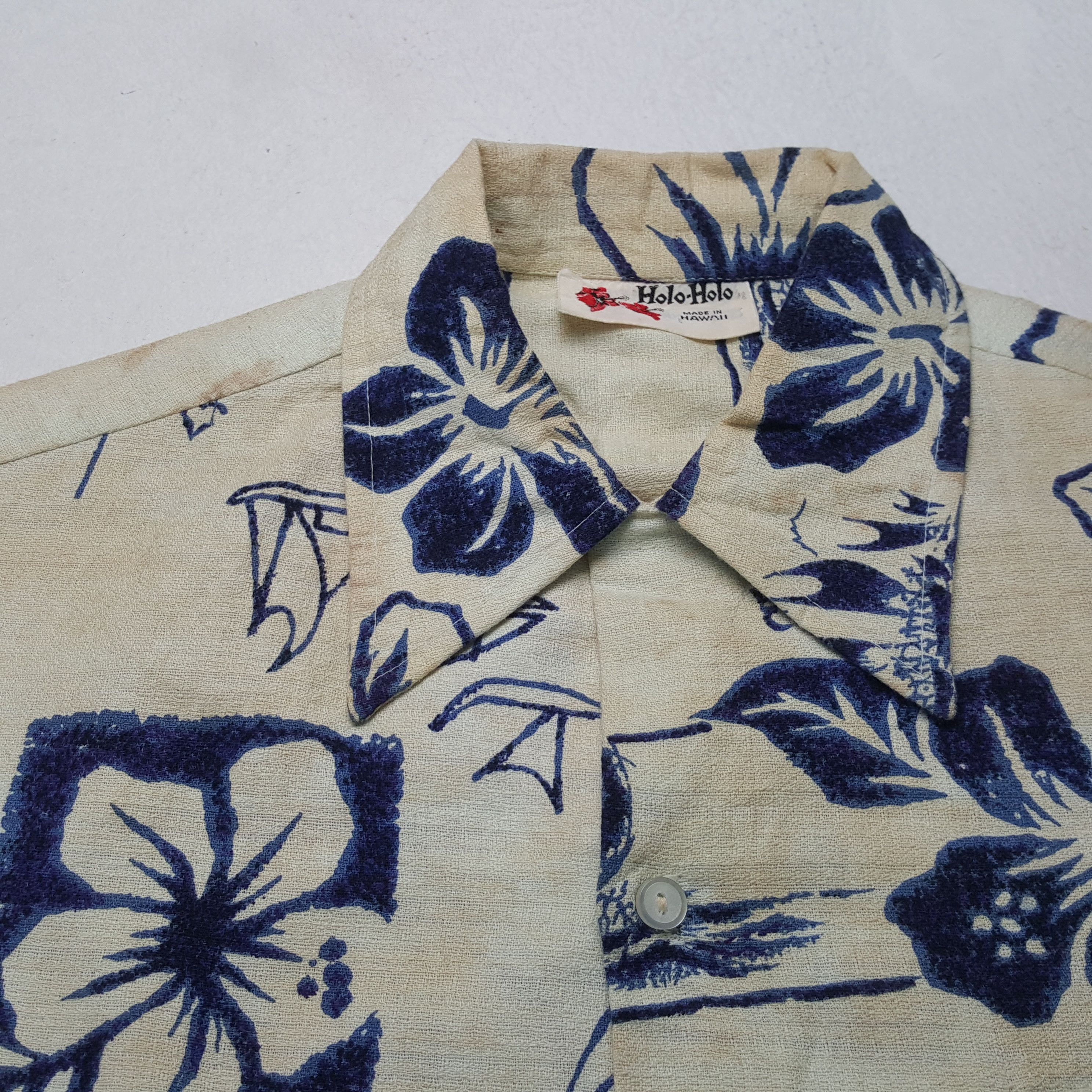 Vintage Vintage Hawaii Flowers Style Shirt RR13 Size US XL / EU 56 / 4 - 5 Thumbnail