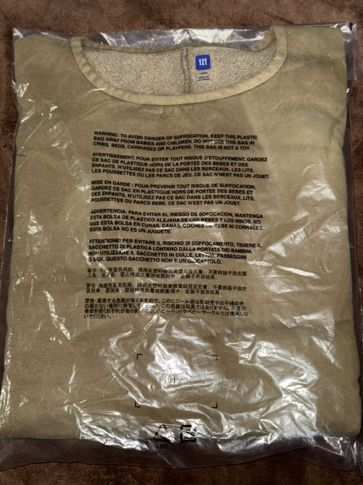 Balenciaga × Gap × Yeezy Bronze Fleece Yoke Tee Size US L / EU 52-54 / 3 - 3 Thumbnail