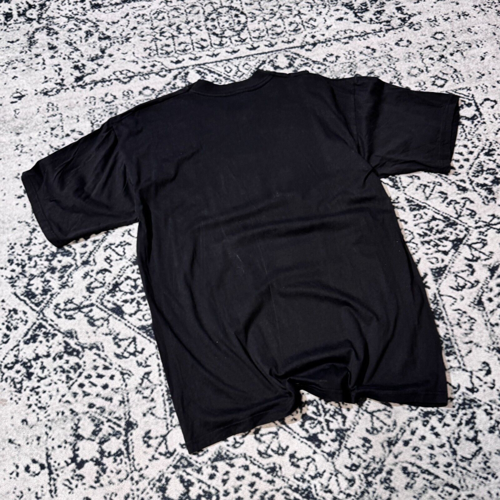 Vintage Vintage Black Cotton T-Shirt Size L The Beatles Y2K 1990 Size US L / EU 52-54 / 3 - 12 Thumbnail