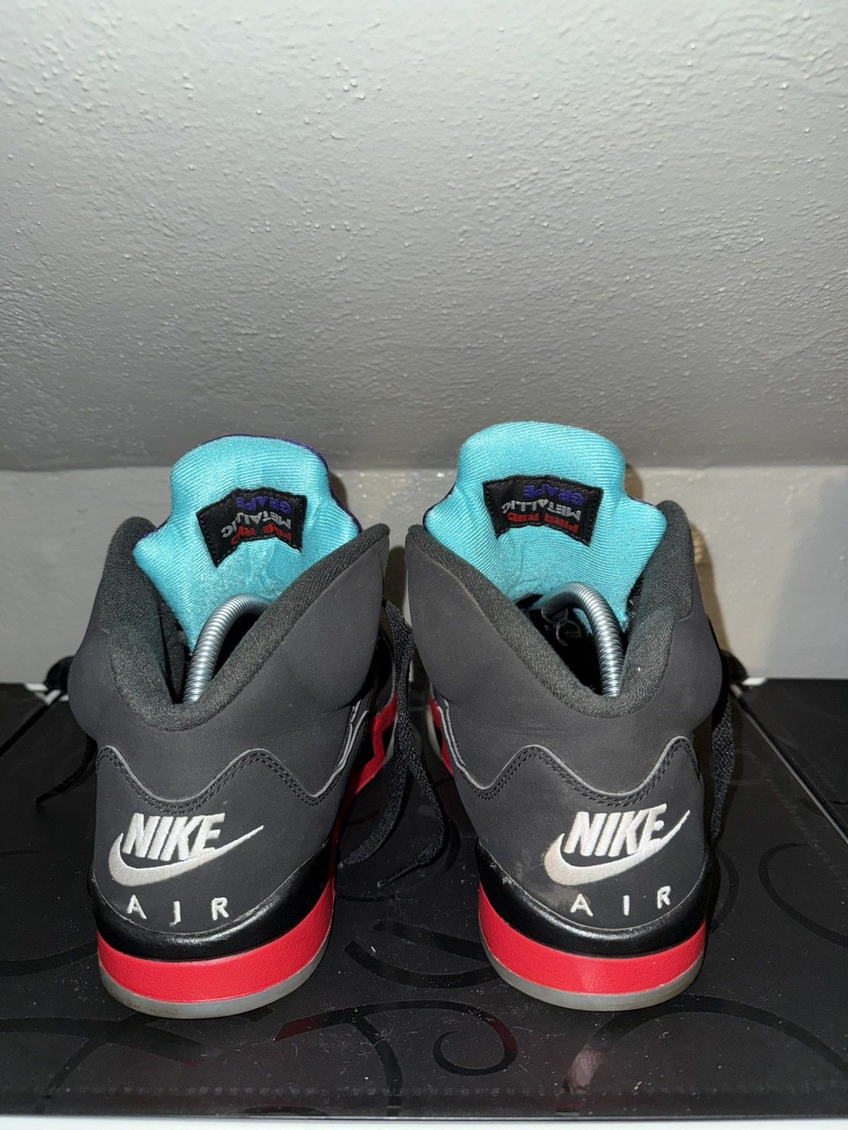 Jordan Brand Air Jordan 5 Top 3 Size US 8.5 / EU 41-42 - 4 Thumbnail