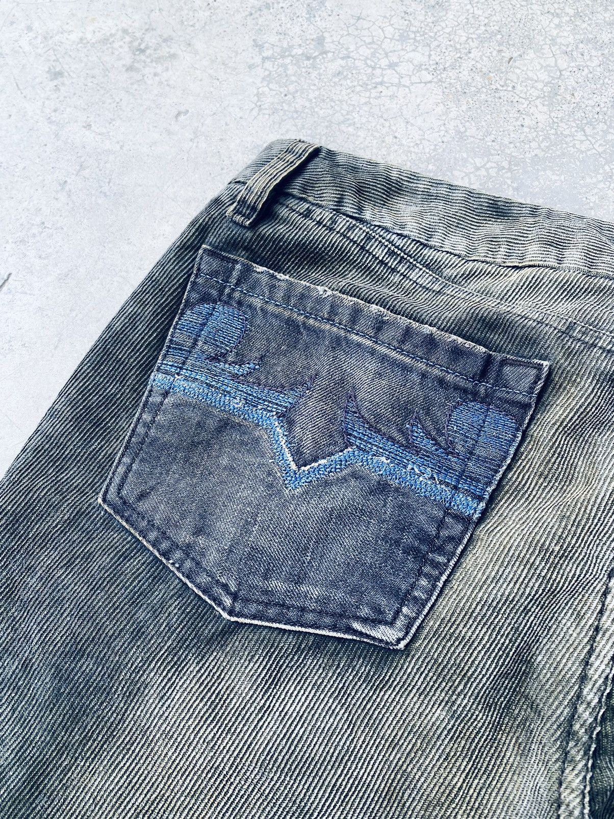 Diesel Vintage Diesel Corduroy Rusty Bottom Bell Distressed Pants Size US 35 - 9 Thumbnail