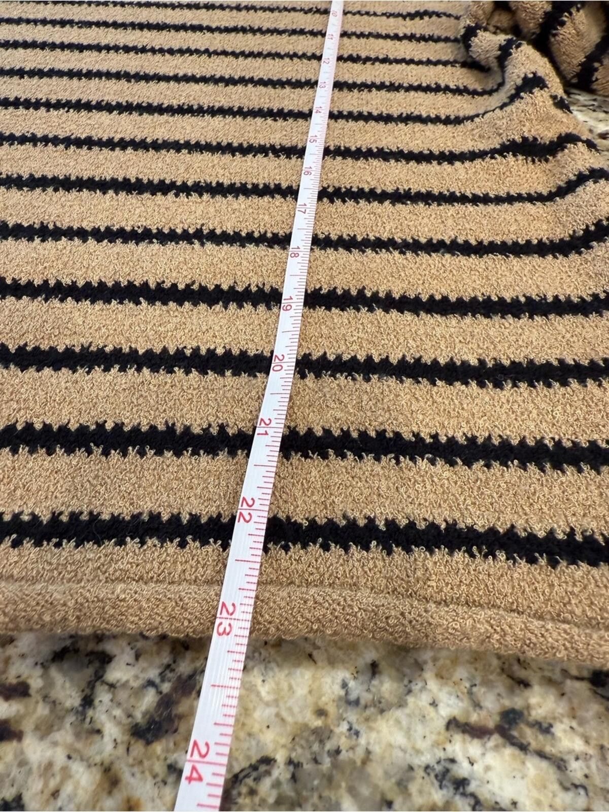 Other Promesa chunky plush boxy sweater tan black stripes SZ LG Size L / US 10 / IT 46 - 9 Thumbnail