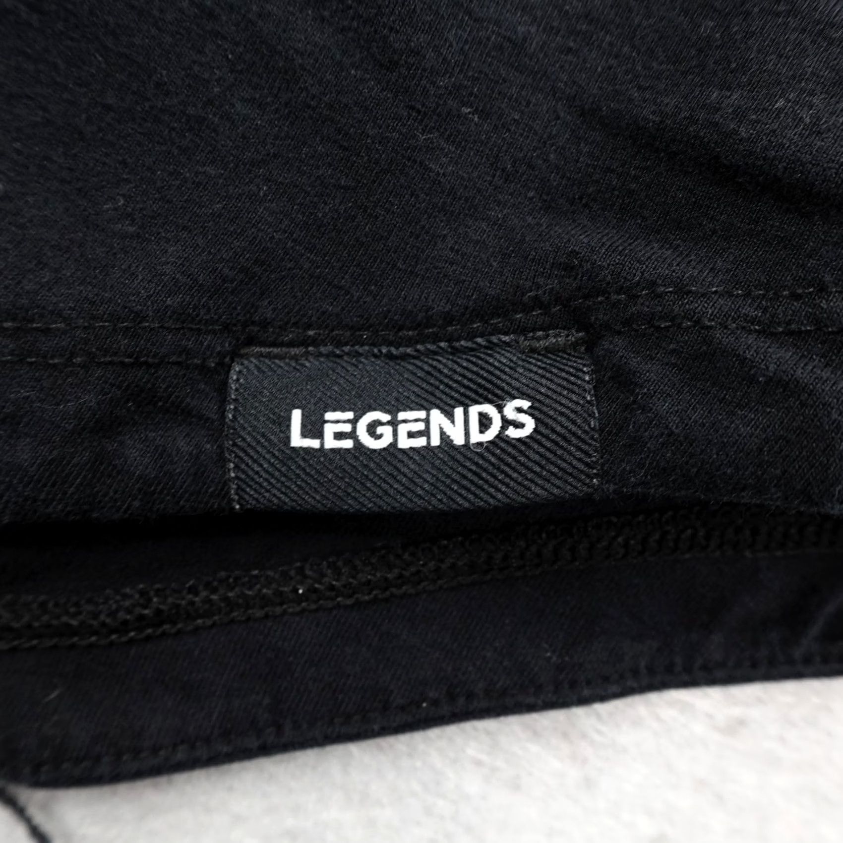Vintage LEGENDS Hoodie Mens XL Black Pullover Lightweight Performance Sweatshirt Sweater Size US XL / EU 56 / 4 - 3 Thumbnail