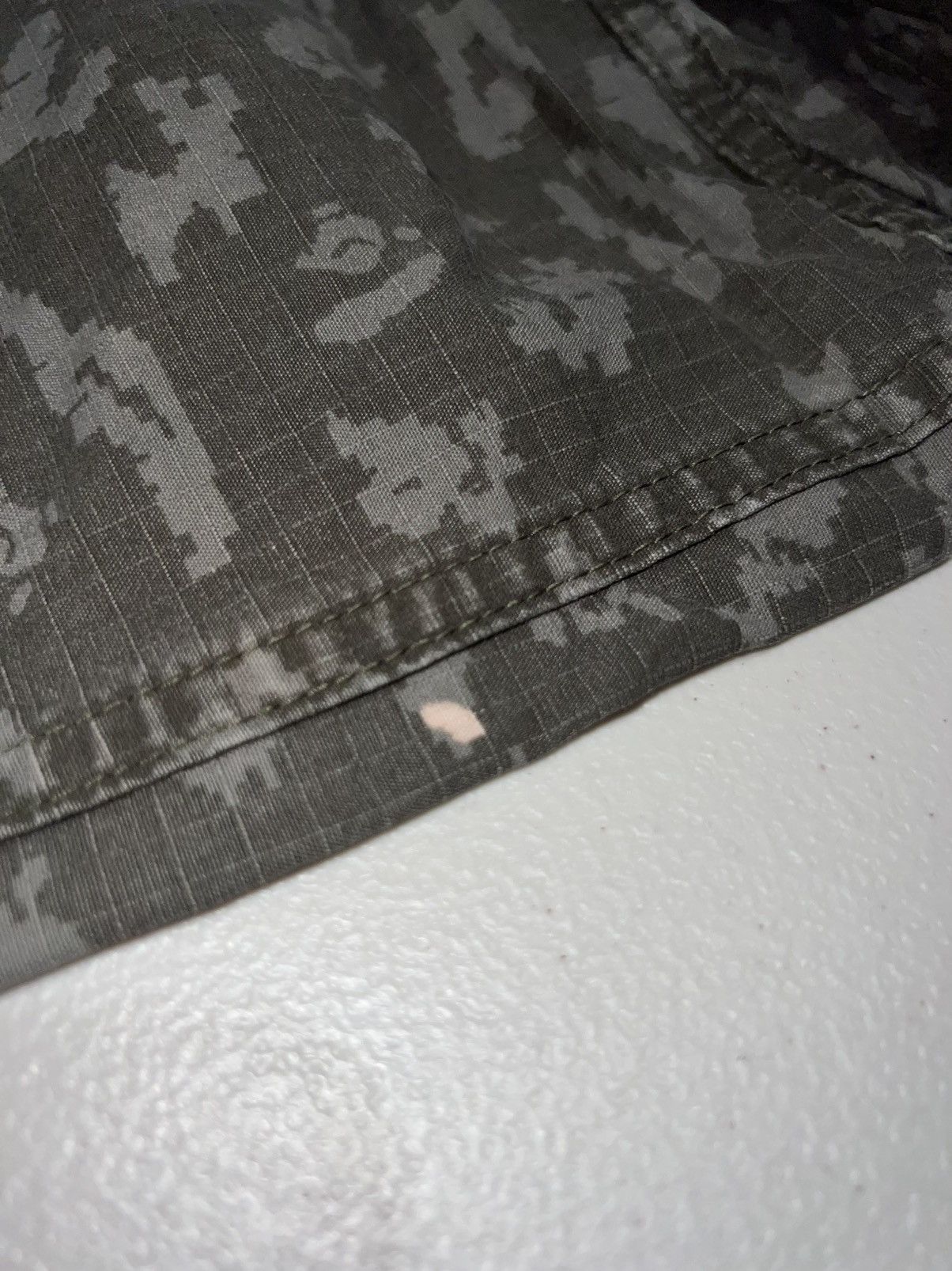 Bape × Wtaps Bape x Wtaps Digi Camo Cargo Pants Size US 31 - 2 Thumbnail