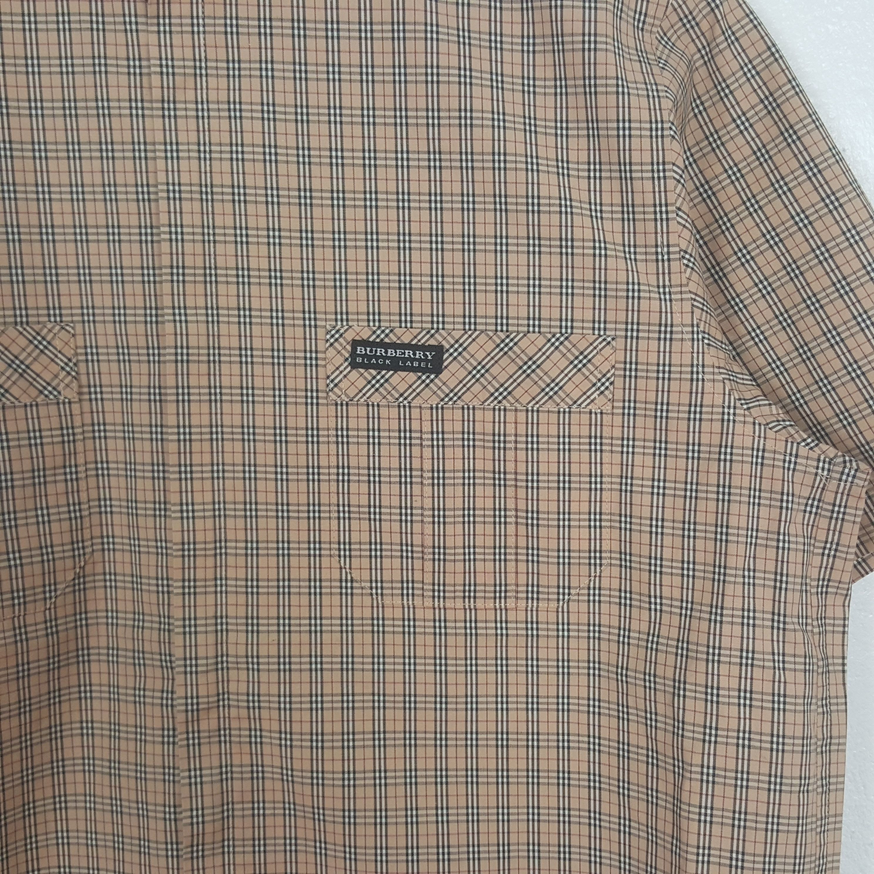 Burberry Vintage Burberry Nova Check Shirt Button Up C319N14 Size US M / EU 48-50 / 2 - 2 Thumbnail