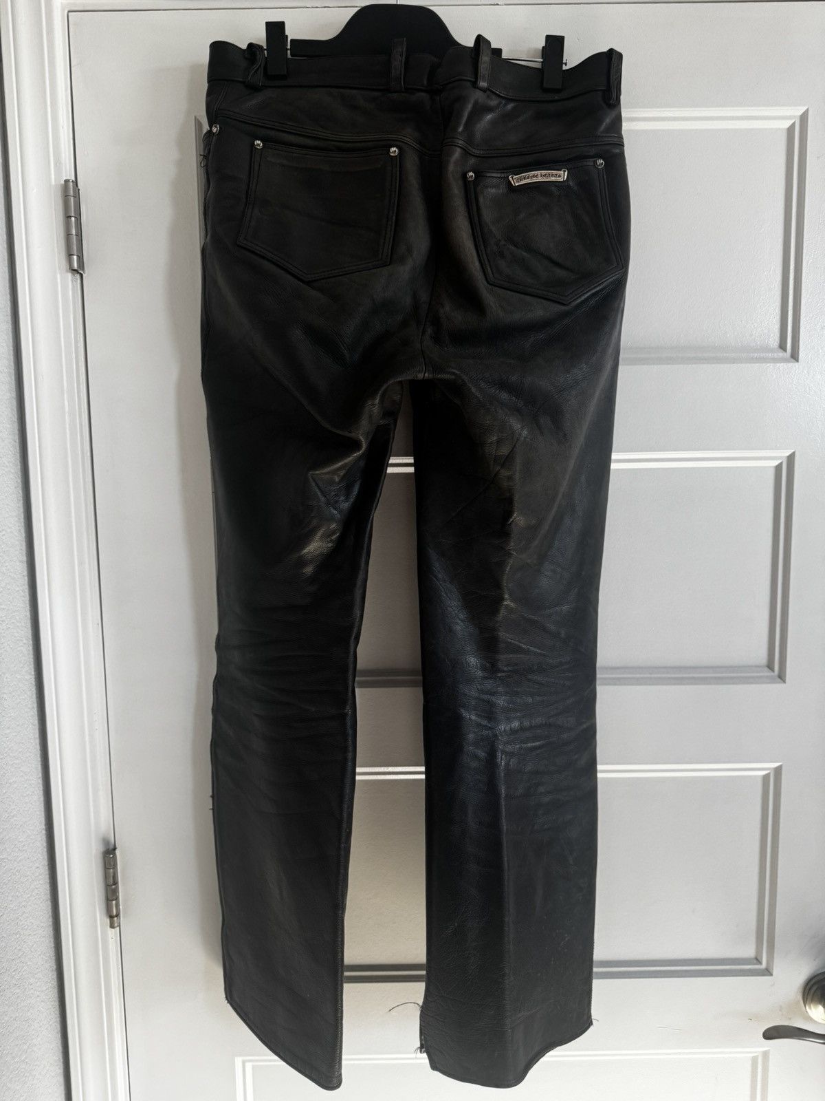 Chrome Hearts Chrome hearts Fleur knee leather pants vintage Size US 34 / EU 50 - 2 Thumbnail