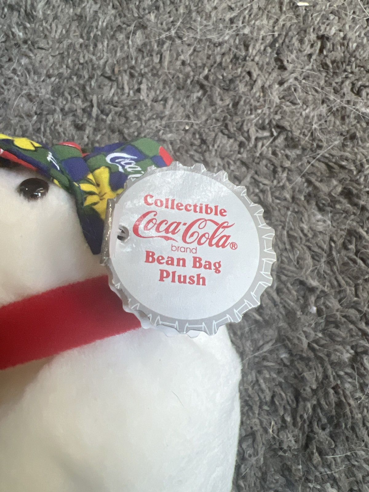 Coca Cola 1998 Coca-Cola Polar Bear In Checker Cap And Scarf Plush Size ONE SIZE - 3 Thumbnail
