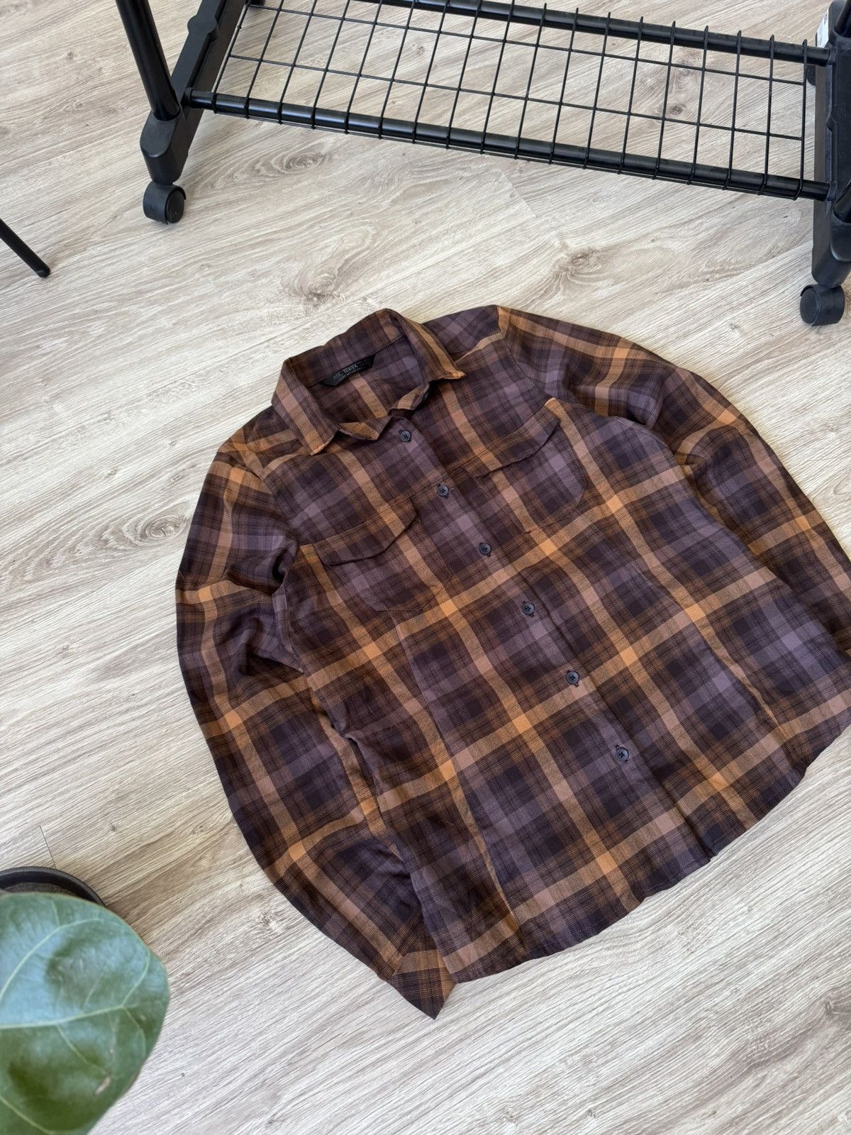 Arc'teryx Arcteryx Outdoor Gorpcore Flannel Button Up Shirt Size M / US 6-8 / IT 42-44 - 2 Thumbnail