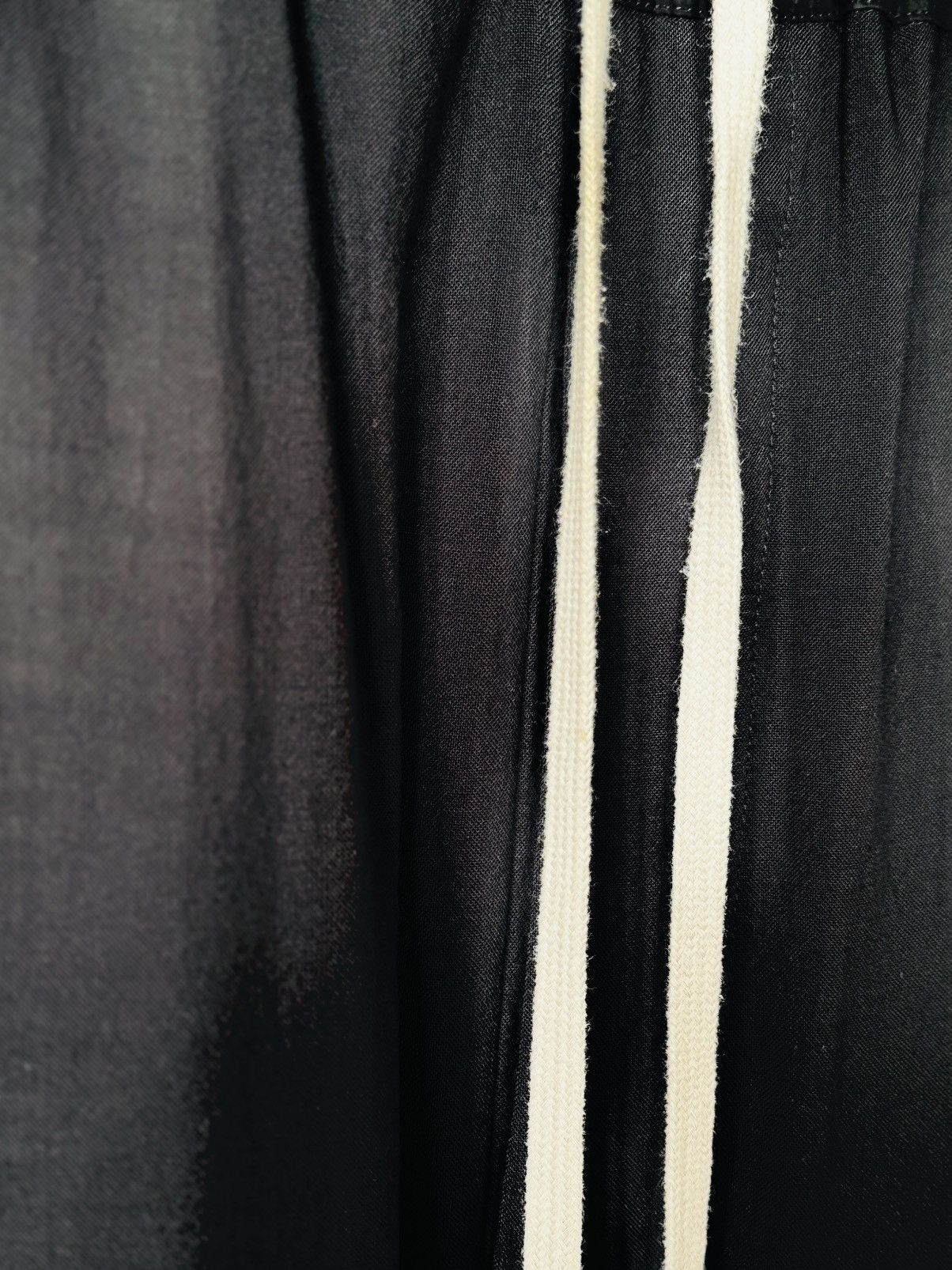 Rick Owens Rick Owens FW17 wool/silk cropped pants Size US 32 / EU 48 - 3 Thumbnail