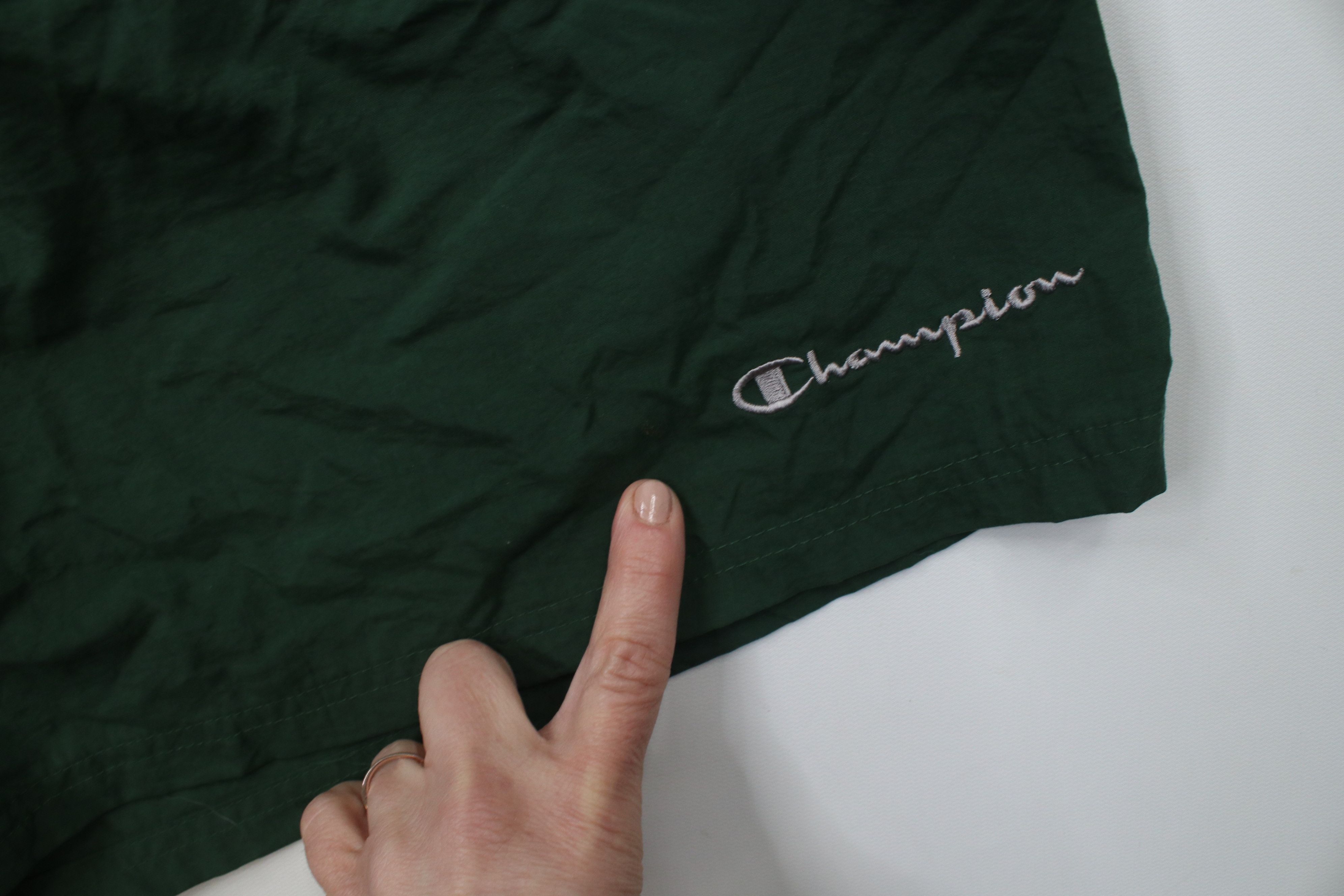 Champion × Vintage Vintage 90s Champion Lined Above Knee Shorts Baggies Green Size US 38 / EU 54 - 10 Thumbnail
