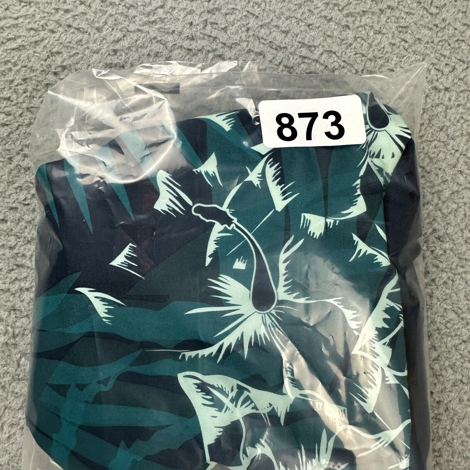 Oakley Oakley Men’s Performance Fit Swim Beach Board Short Size 32 Size US 32 / EU 48 - 9 Thumbnail