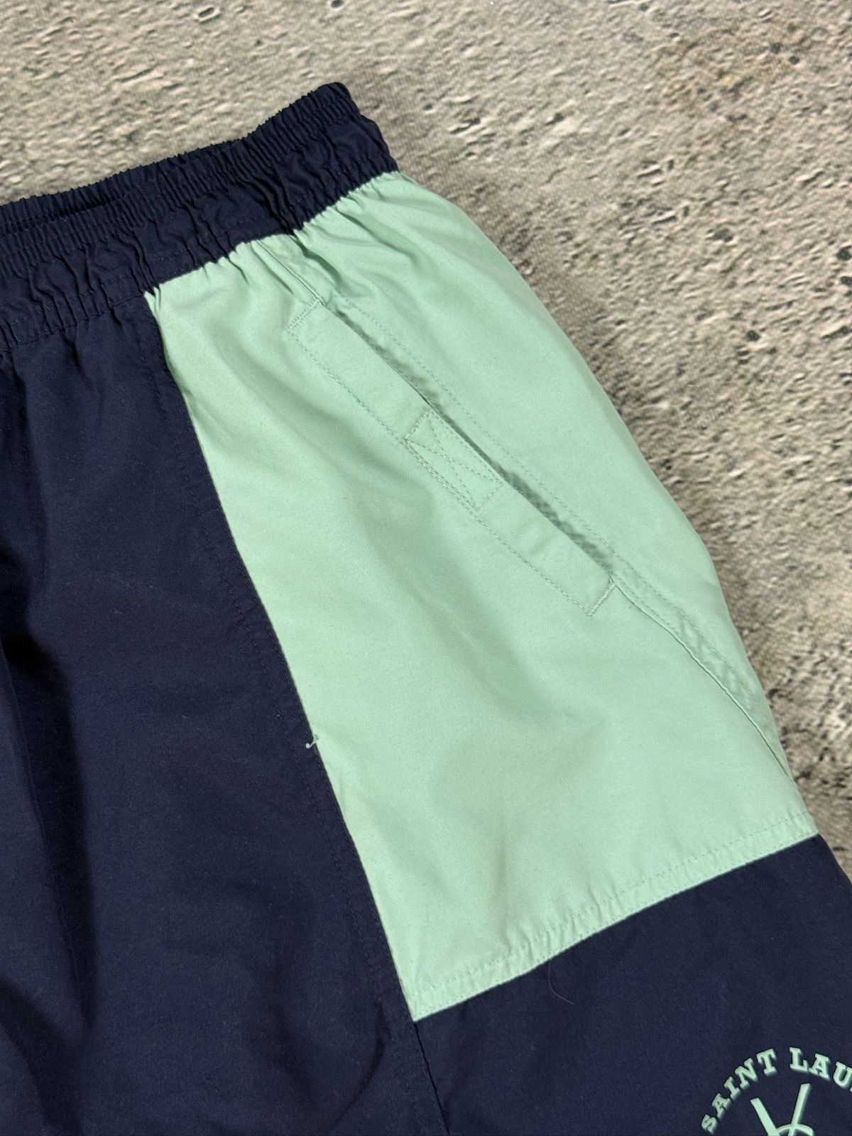Yves Saint Laurent 90s Yves Saint Laurent vintage navy shorts YSL Size US 30 / EU 46 - 3 Thumbnail