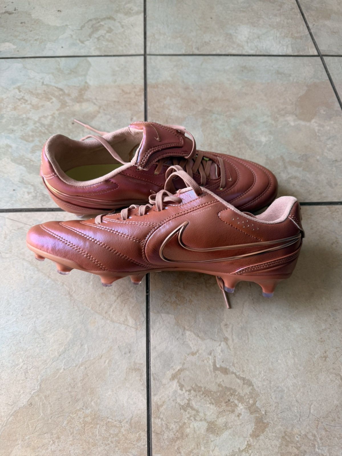 Nike Nike Tiempo Ligera Pro W Tongue Rose Gold Size US 8 / EU 41 - 3 Thumbnail