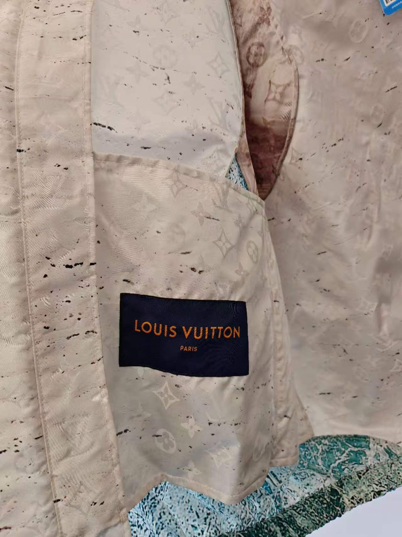 Louis Vuitton Louis Vuitton Marbled presbyopic patchwork assault jacket Size US S / EU 44-46 / 1 - 18 Thumbnail