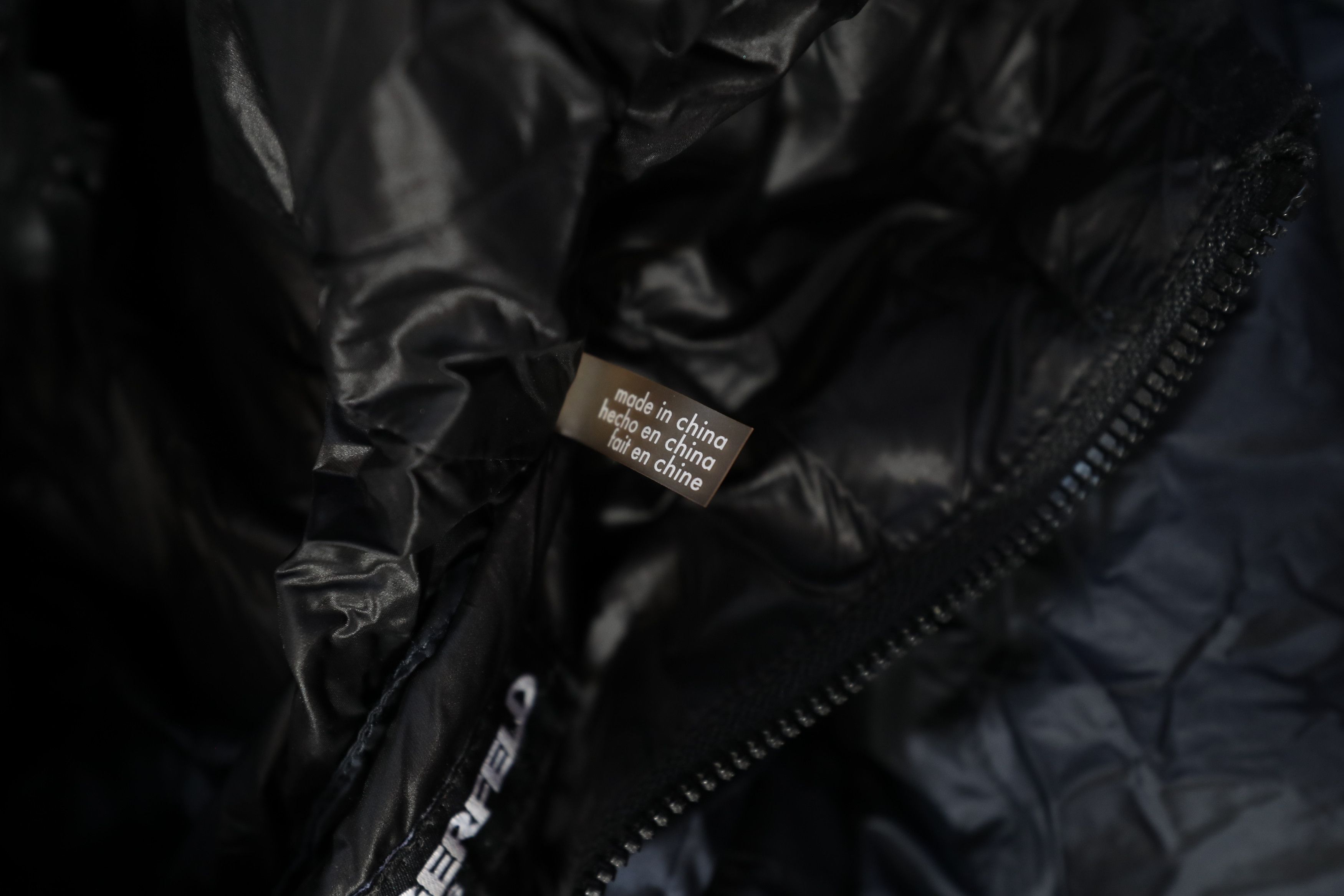 Karl Lagerfeld Karl Lagerfeld X-quilted Puffer Jacket In Navy (L) Size US L / EU 52-54 / 3 - 12 Thumbnail