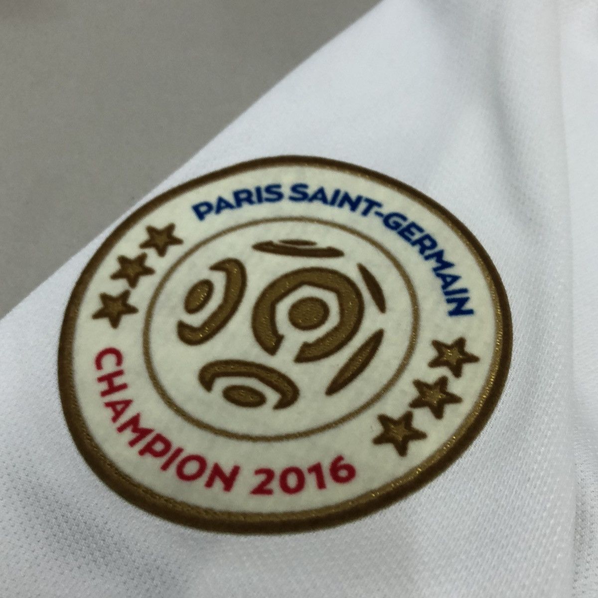 Nike PSG 16/17 third away shirt #9 Cavani Size US M / EU 48-50 / 2 - 7 Thumbnail