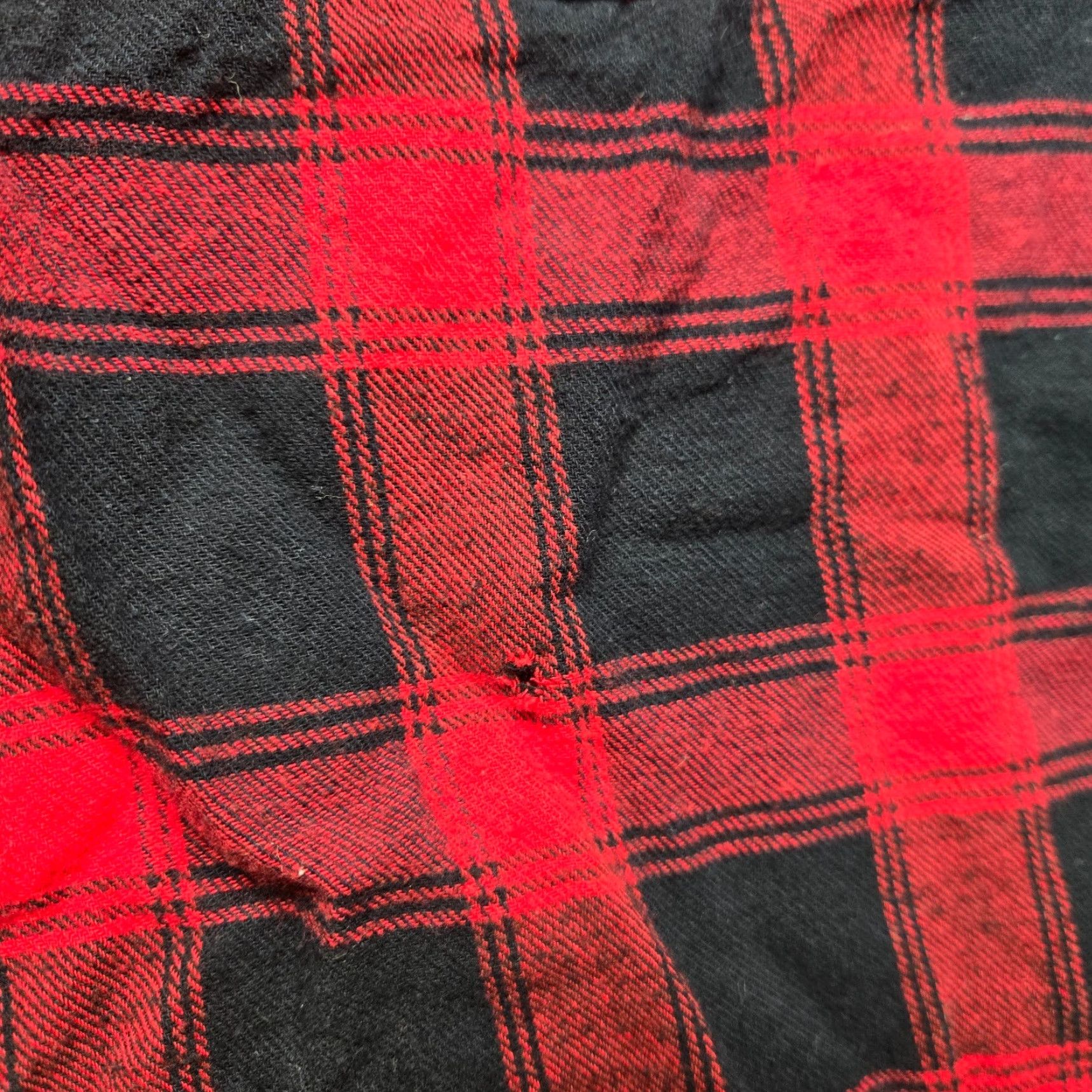Vintage VINTAGE Woolrich Shirt Plaid Button-Up 2XL Women Red Black Buffalo Check Casual Everyday 90s Womens Size XXL / US 16-18 / IT 52-54 - 7 Thumbnail
