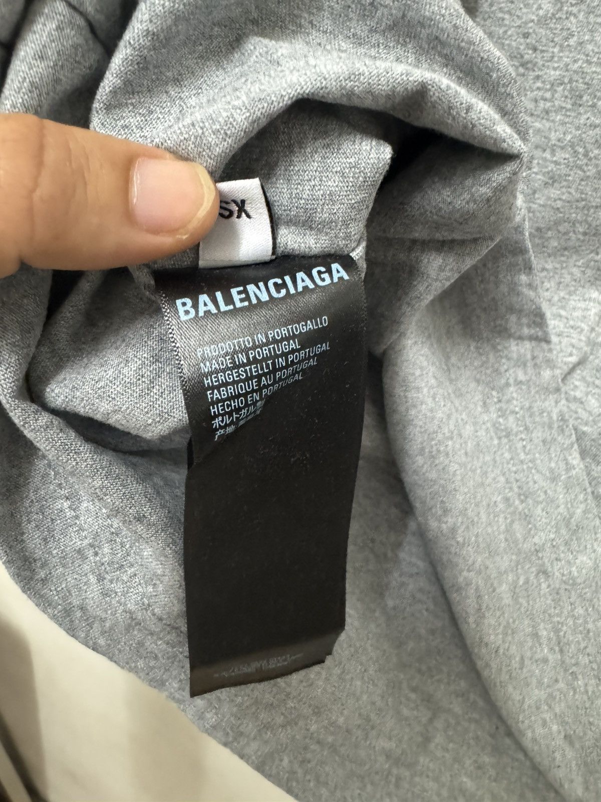Balenciaga Balenciaga Ebay Embroidered Centre Logo T shirt Size US XS / EU 42 / 0 - 10 Thumbnail