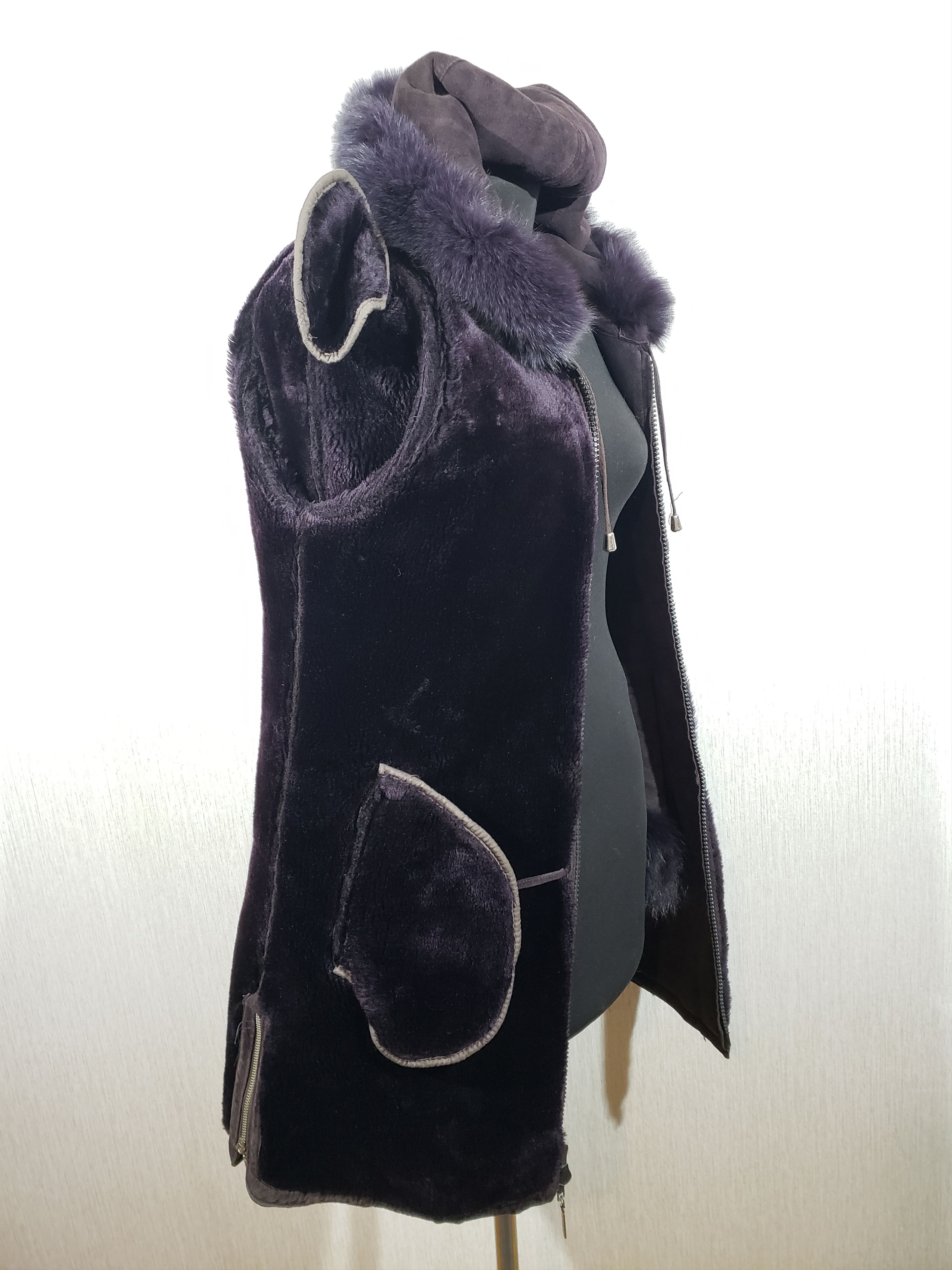 Other Stylish purple sheepskin coat with a hood. Size L / US 10 / IT 46 - 8 Thumbnail