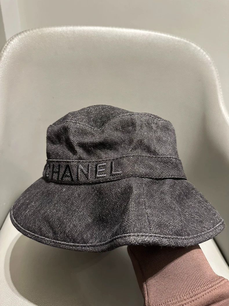 Chanel Chanel Black Denim Fisherman Hat with Logo- DMC Size ONE SIZE - 1 Thumbnail